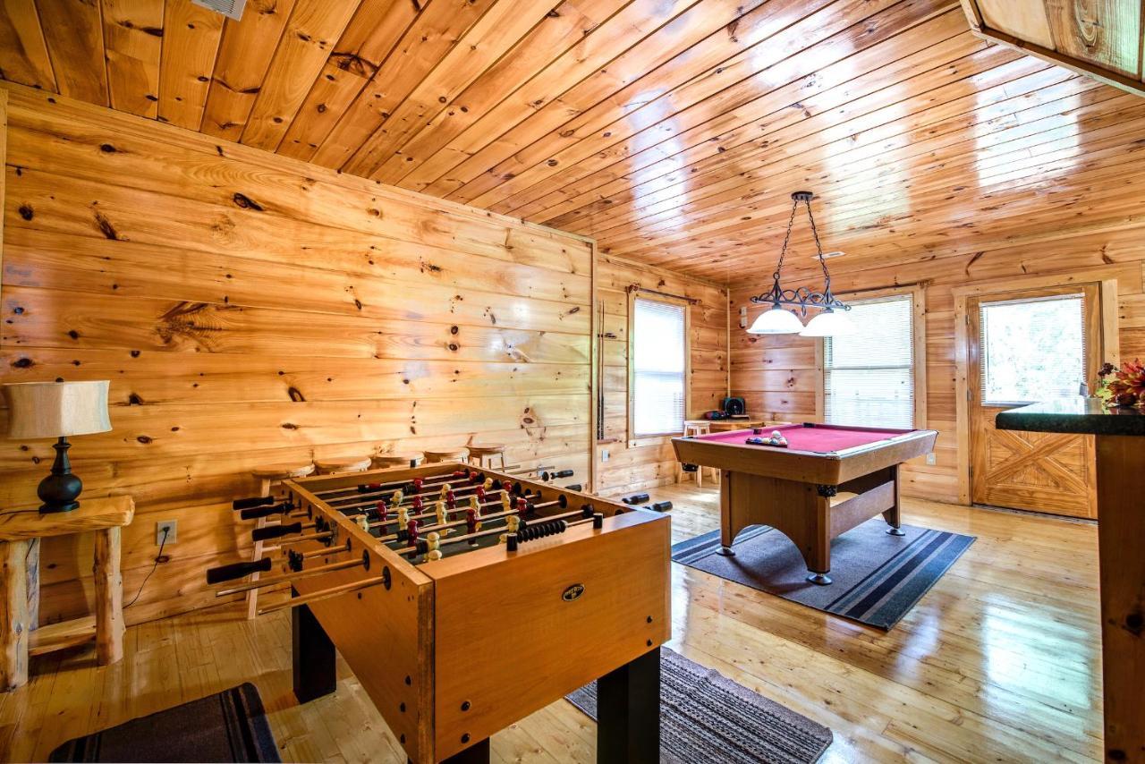 Cabin Of Dreams, 3 Bedroom Water View, Wifi, Hot Tub, Pool Table, Sleep 8 Сев'єрвілл Екстер'єр фото